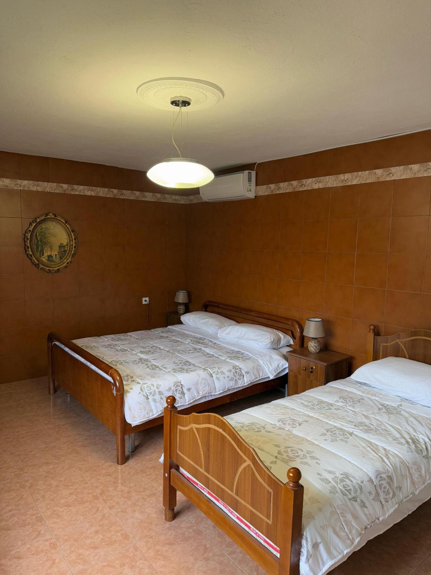 Shkodra Guest House 2 외부 사진