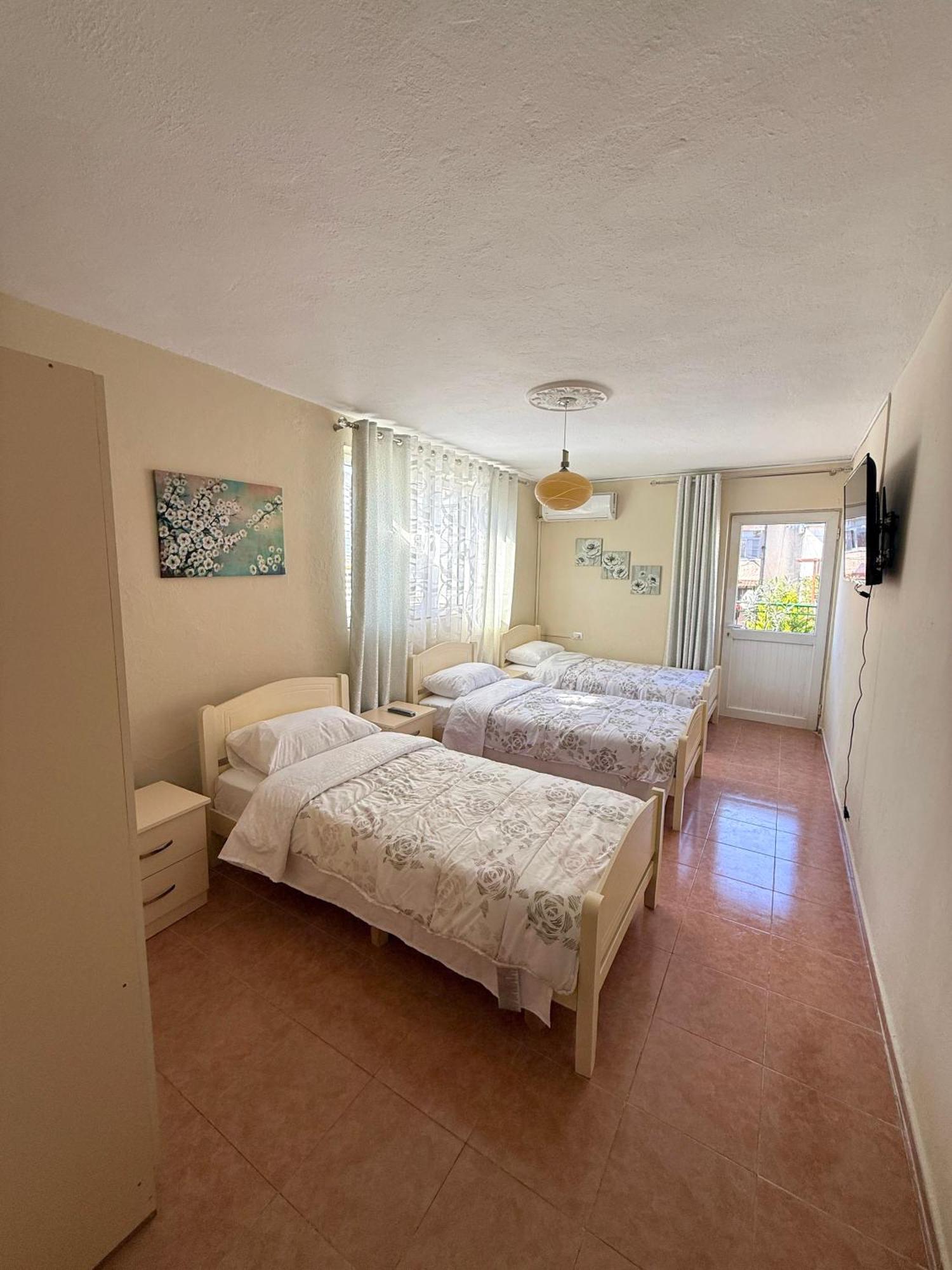 Shkodra Guest House 2 외부 사진