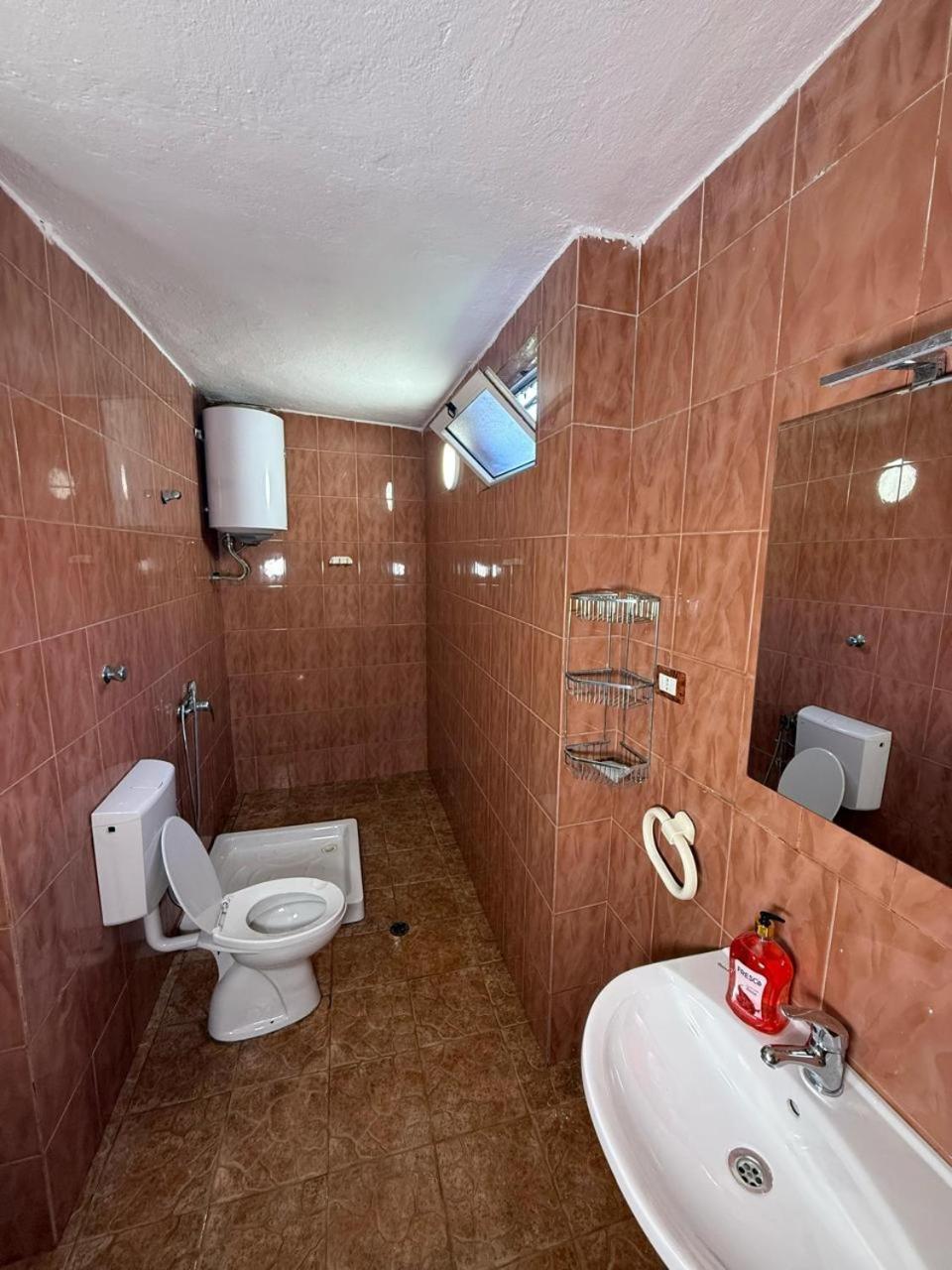 Shkodra Guest House 2 외부 사진