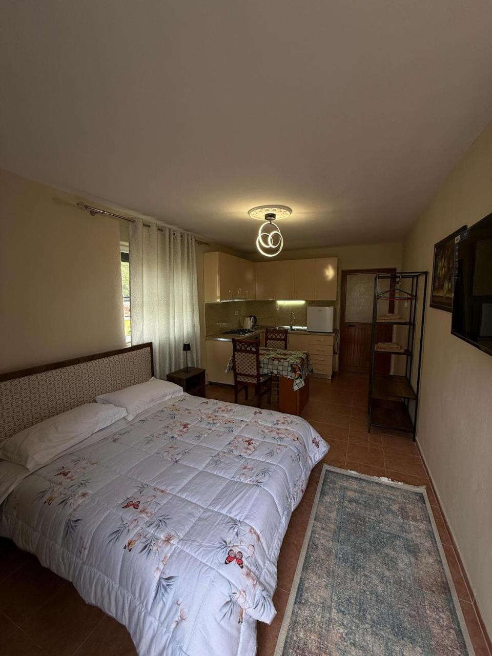 Shkodra Guest House 2 외부 사진